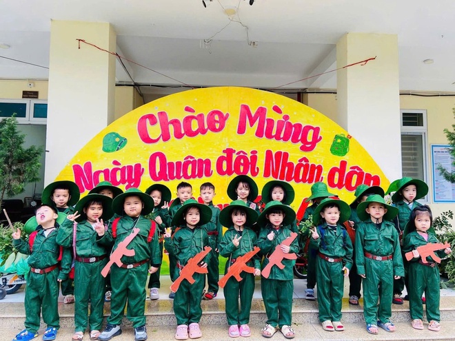 Trường Mầm non xã Yên Bài tổ chức hoạt động trải nghiệm với chủ đề “Chúng em là chiến sĩ”- Ảnh 7.