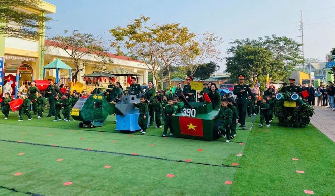 Trường Mầm non xã Yên Bài tổ chức hoạt động trải nghiệm với chủ đề “Chúng em là chiến sĩ”- Ảnh 11.