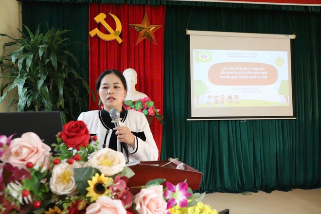 Trường Mầm non Vân Tảo tổ chức chuyên đề bồi dưỡng đạo đức của người giáo viên mầm non và quản lý cảm xúc của người giáo viên mầm non trong hoạt động nghề nghiệp- Ảnh 2.