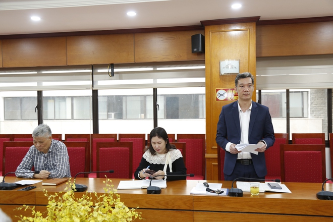 Phường Hà Đông đón Đoàn công tác của Hội đồng Thủ công Thế giới kiểm tra hoạt động làng nghề dệt lụa Vạn Phúc- Ảnh 2.