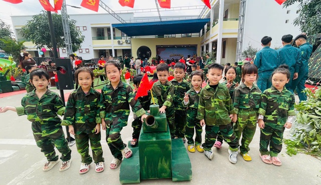 Xã Hồng Vân: Tổ chức nhiều hoạt động nhân dịp kỷ niệm 81 năm ngày thành lập Quân đội Nhân dân Việt Nam 22/12/2025- Ảnh 15.