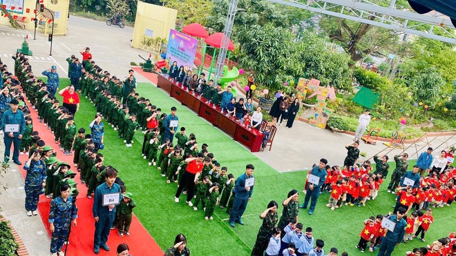 Xã Hồng Vân: Tổ chức nhiều hoạt động nhân dịp kỷ niệm 81 năm ngày thành lập Quân đội Nhân dân Việt Nam 22/12/2025- Ảnh 9.