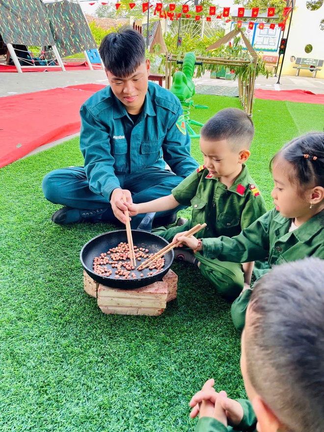 Xã Hồng Vân: Tổ chức nhiều hoạt động nhân dịp kỷ niệm 81 năm ngày thành lập Quân đội Nhân dân Việt Nam 22/12/2025- Ảnh 10.