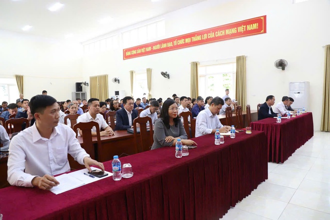 Hội nghị triển khai công tác chuẩn bị giải phóng mặt bằng xây dựng khu đô thị thể thao Olympic (phân khu C) trên địa bàn xã Hồng Vân - Ảnh 2.