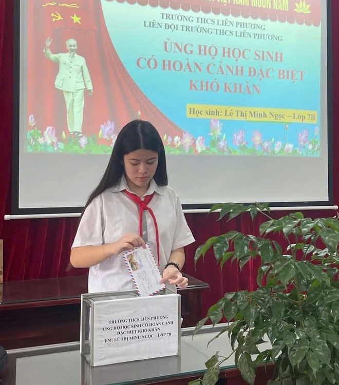 Trường THCS Liên Phương, xã Hồng Vân ủng hộ học sinh có hoàn cảnh đặc biệt khó khăn- Ảnh 2.