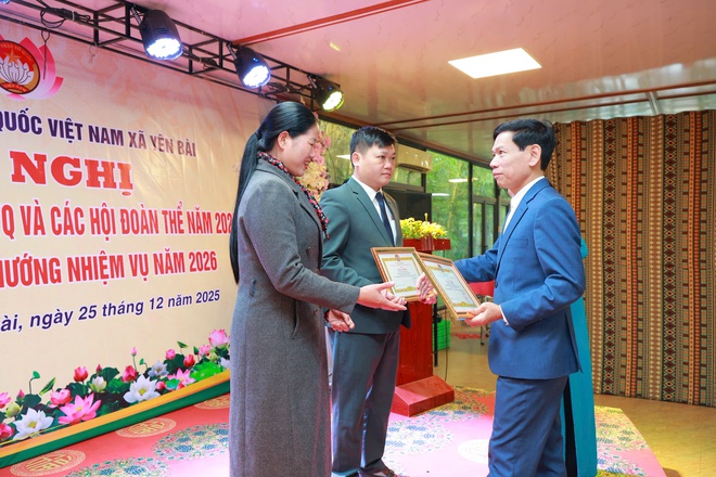 UB MTTQ xã Yên Bài tổng kết công tác mặt trận và các tổ chức chính trị xã hội năm 2025.- Ảnh 7.