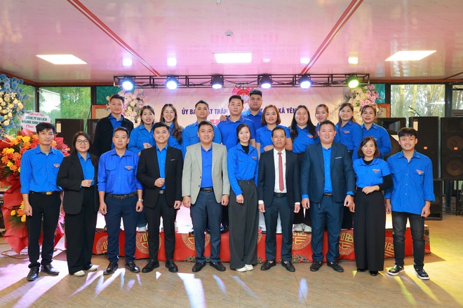 UB MTTQ xã Yên Bài tổng kết công tác mặt trận và các tổ chức chính trị xã hội năm 2025.- Ảnh 14.