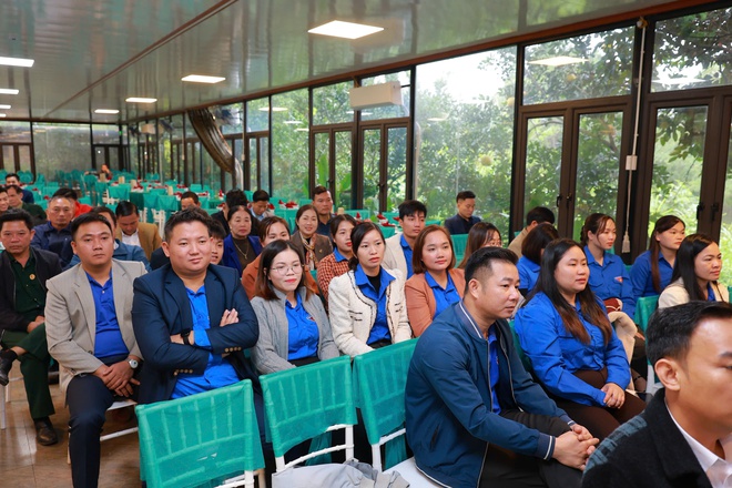 UB MTTQ xã Yên Bài tổng kết công tác mặt trận và các tổ chức chính trị xã hội năm 2025.- Ảnh 19.