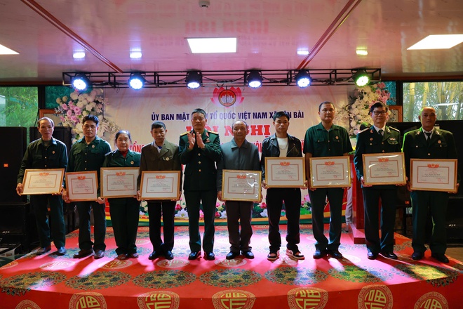 UB MTTQ xã Yên Bài tổng kết công tác mặt trận và các tổ chức chính trị xã hội năm 2025.- Ảnh 15.