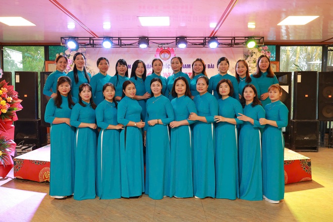 UB MTTQ xã Yên Bài tổng kết công tác mặt trận và các tổ chức chính trị xã hội năm 2025.- Ảnh 30.