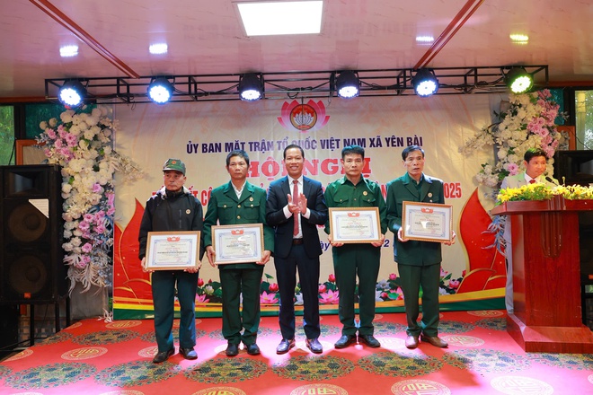 UB MTTQ xã Yên Bài tổng kết công tác mặt trận và các tổ chức chính trị xã hội năm 2025.- Ảnh 50.