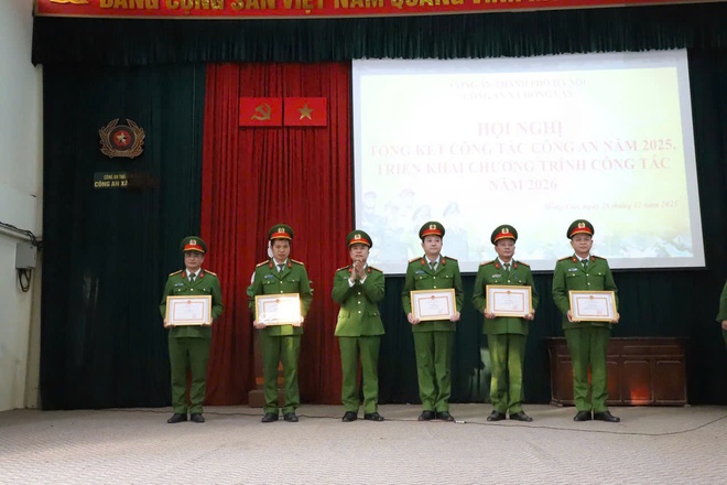 Công an xã Hồng Vân: Tổng kết công tác năm 2025, phát động phong trào thi đua năm 2026- Ảnh 10.