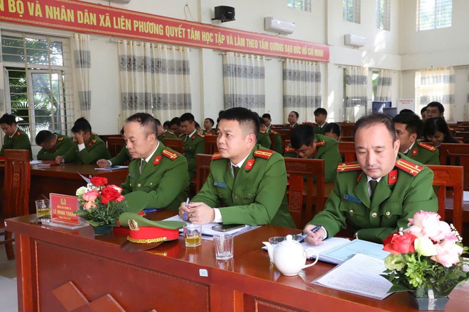 Công an xã Hồng Vân: Tổng kết công tác năm 2025, phát động phong trào thi đua năm 2026- Ảnh 3.