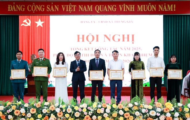 XÃ TRUNG GIÃ PHÁT ĐỘNG PHONG TRÀO THI ĐUA NĂM 2026- Ảnh 4.