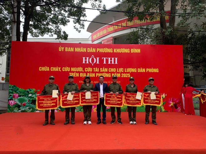 Khương Đình: Hội thi chữa cháy, cứu người, cứu tài sản năm 2025 thành công tốt đẹp- Ảnh 31.