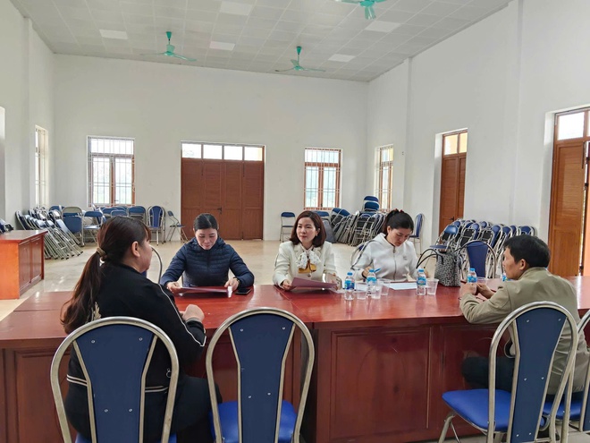 Xã Yên Bài thực hiện đánh giá phong trào " xây dựng và giữ gìn thôn, xóm, ngõ, sáng xanh - sạch - đẹp - an toàn- Ảnh 2.