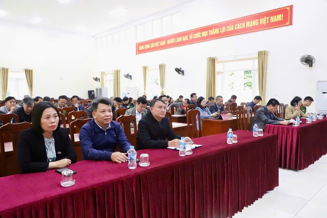 Xã Hồng Vân: Tổ chức triển khai Kế hoạch đảm bảo trật tự an toàn giao thông, trật tự xây dựng trong dịp Tết Dương lịch và Tết Nguyên đán Bính Ngọ năm 2026- Ảnh 2.