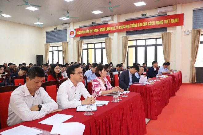 Đảng bộ xã Hồng Vân: Hội nghị Ban chấp hành Đảng bộ xã lần thứ tư: Đánh giá kết quả công tác năm 2025, quyết liệt lãnh đạo thực hiện nhiệm vụ năm 2026- Ảnh 3.