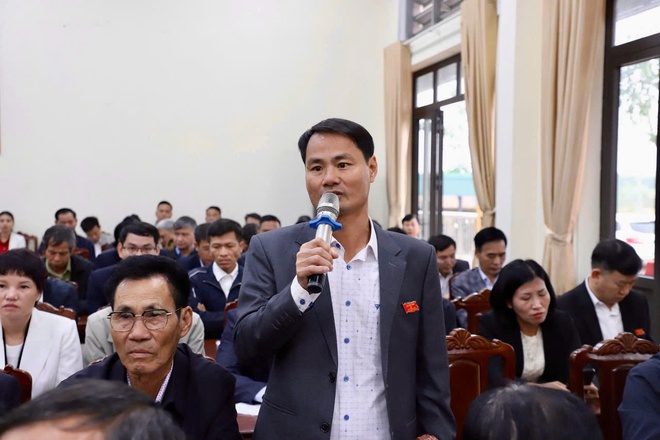 Kỳ họp thứ hai (kỳ họp thường lệ cuối năm 2025) HĐND xã Hồng Vân khoá XXII, nhiệm kỳ 2021-2026 thành công tốt đẹp- Ảnh 5.