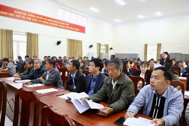 Xã Hồng Vân: Rà soát, phân loại giấy chứng nhận quyền sử dụng đất nông nghiệp tồn tại của các xã Hà Hồi, Ninh Sở (cũ) nhận bàn giao về xã mới sau khi thực hiện mô hình chính quyền địa phương 2 cấp- Ảnh 2.