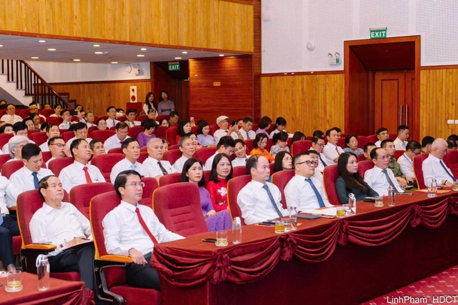 Xây dựng phường Việt Hưng văn minh, hiện đại, nghĩa tình- Ảnh 3.