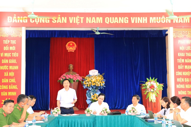 Ban thường vụ Đảng ủy Phú Nghĩa làm việc với Ban Chỉ huy, cán bộ, chiến sỹ Công an xã
- Ảnh 5.