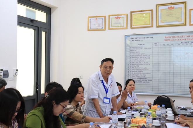 Ban thường vụ Đảng ủy Phú Nghĩa làm việc với tập thể lãnh đạo, viên chức, nhân viên Trạm Y tế xã- Ảnh 4.