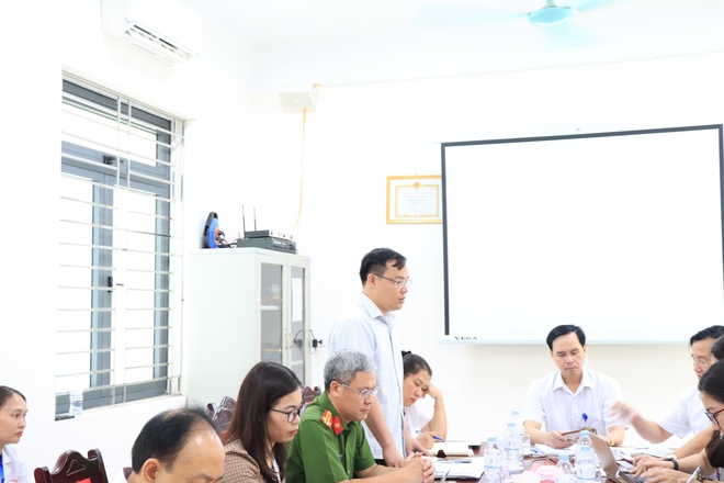 Ban thường vụ Đảng ủy Phú Nghĩa làm việc với tập thể lãnh đạo, viên chức, nhân viên Trạm Y tế xã- Ảnh 6.
