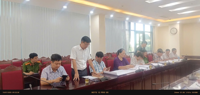 Phường Ngọc Hà tổ chức Hội nghị lấy ý kiến cộng đồng về phương án, vị trí tuyến đường sắt đô thị Hà Nội - Tuyến số 5- Ảnh 2.