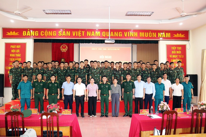 Hòa Phú: Tổ chức hội nghị đón tiếp Tiểu đoàn Trinh sát - Bộ Tư lệnh Thủ đô Hà Nội hành quân dã ngoại làm công tác Dân vận tại địa phương- Ảnh 4.