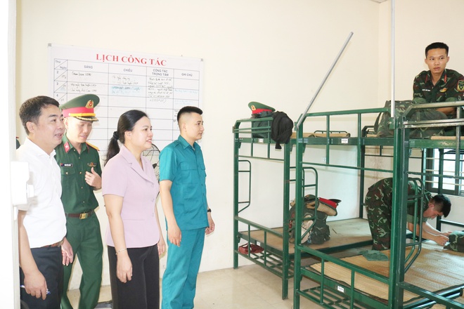 Hòa Phú: Tổ chức hội nghị đón tiếp Tiểu đoàn Trinh sát - Bộ Tư lệnh Thủ đô Hà Nội hành quân dã ngoại làm công tác Dân vận tại địa phương- Ảnh 6.
