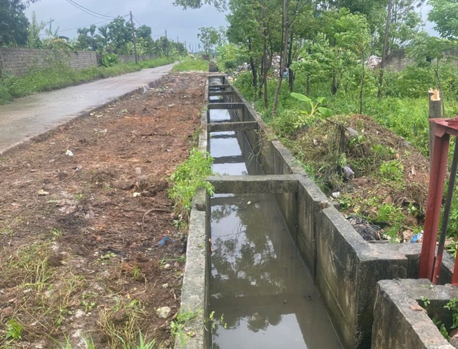 Các đồng chí lãnh đạo xã Hòa Phú tăng cường chỉ đạo, động viên các lực lượng tham gia phòng, chống thiên tai

- Ảnh 8.