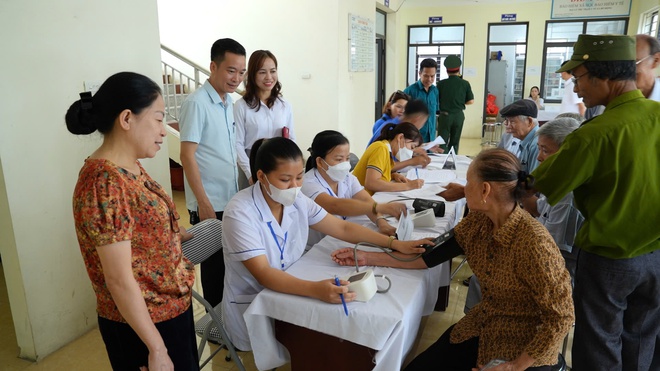 XÃ THANH OAI: TRI ÂN NGƯỜI CÓ CÔNG - LAN TỎA ĐẠO LÝ "UỐNG NƯỚC NHỚ NGUỒN"- Ảnh 10.
