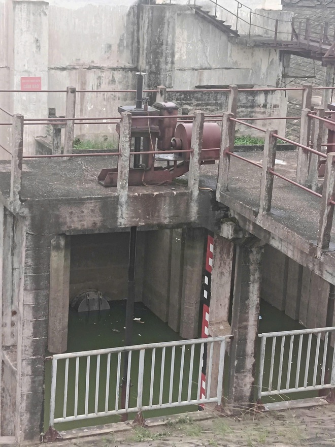 Xã Hồng Vân ứng phó với hoàn lưu bão số 3- Ảnh 1.