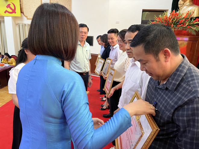 Xã Ngọc Hồi :Tổng kết công tác tổ chức Đại hội Đại biểu Đảng bộ xã Ngọc Hồi lần thứ I, nhiệm kỳ 2025 - 2030- Ảnh 5.