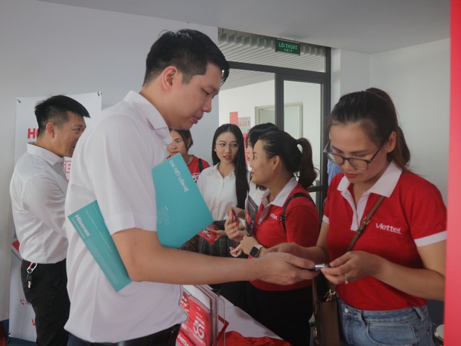 Khương Đình: Phát động phong trào “Bình dân học vụ số” và thi đua chuyển đổi số- Ảnh 17.