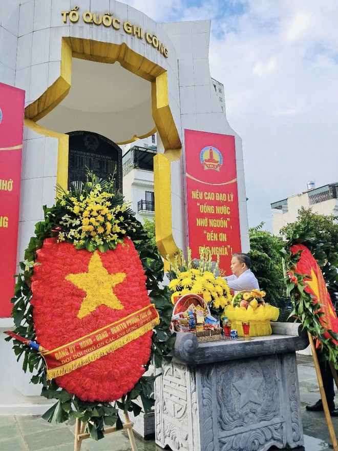 Dâng hương kỷ niệm 78 năm Ngày Thương binh - Liệt sĩ - Ảnh 3.