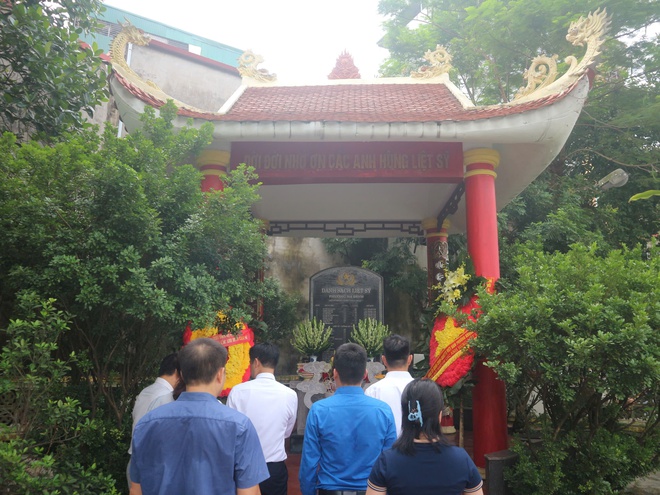Khương Đình: Trang nghiêm lễ dâng hương tưởng niệm các anh hùng liệt sĩ- Ảnh 4.