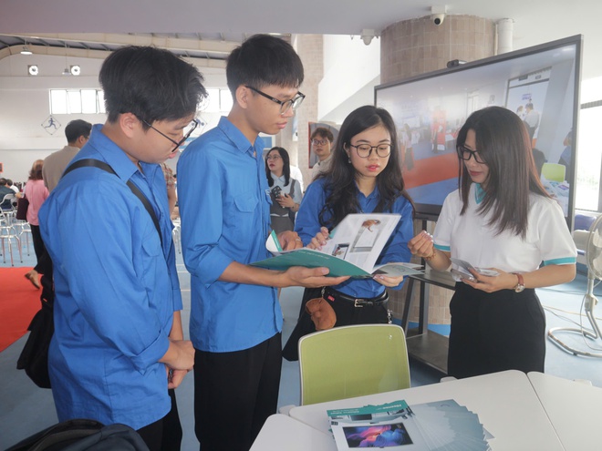Khương Đình: Phát động phong trào “Bình dân học vụ số” và thi đua chuyển đổi số- Ảnh 21.