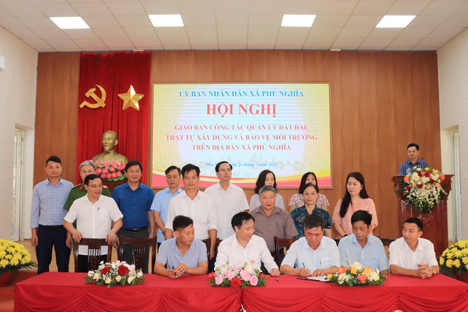UBND xã Phú Nghĩa tổ chức Hội nghị giao ban công tác quản lý đất đai, trật tự xây dựng và bảo vệ môi trường- Ảnh 7.