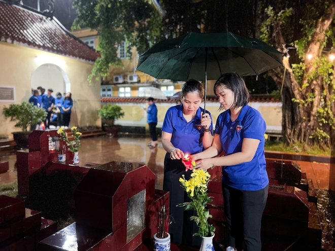 Ngày Thương binh - Liệt sĩ 27/7: Thắp nến tri ân các anh hùng liệt sĩ - Ảnh 10.
