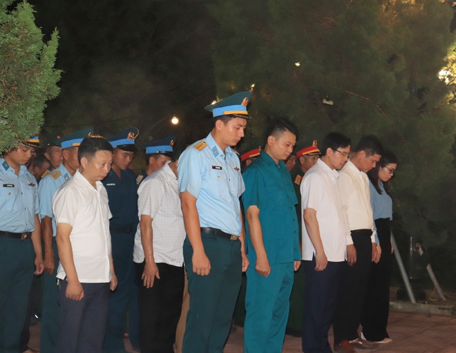 Xã Phú Nghĩa tổ chức Lễ thắp nến tri ân các Anh hùng liệt sỹ nhân dịp kỷ niệm 78 năm Ngày Thương binh – Liệt sỹ (27/7/1947-27/7/2025)- Ảnh 2.