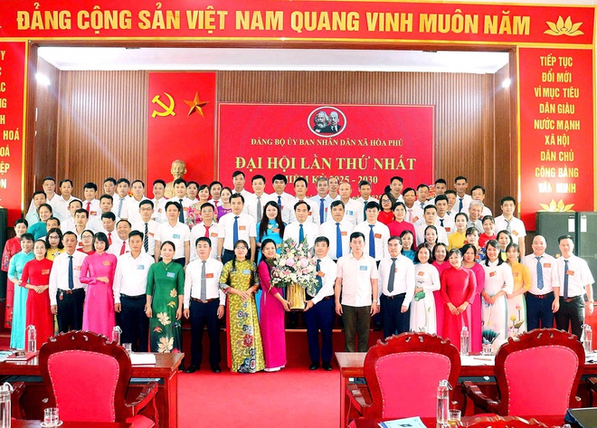 Đảng bộ UBND xã Hòa Phú tổ chức thành công Đại hội lần thứ I, nhiệm kỳ 2025 - 2030- Ảnh 9.