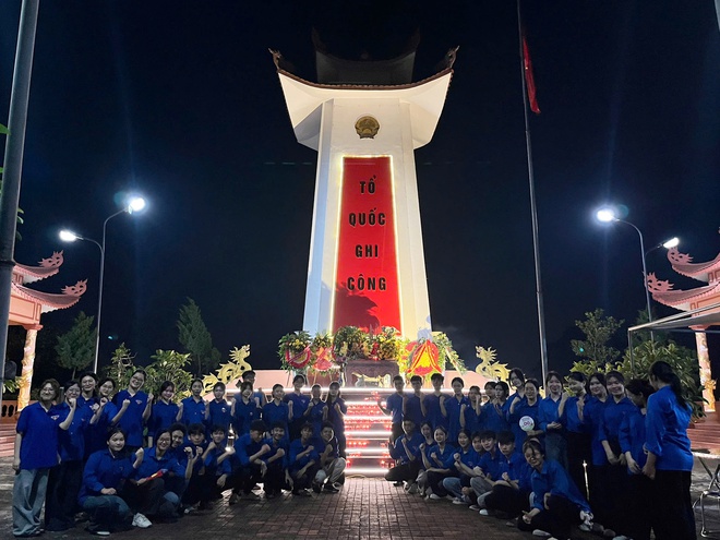 Xã Phú Nghĩa tổ chức Lễ thắp nến tri ân các Anh hùng liệt sỹ nhân dịp kỷ niệm 78 năm Ngày Thương binh – Liệt sỹ (27/7/1947-27/7/2025)- Ảnh 21.