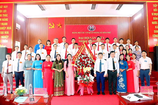Đảng bộ các cơ quan Đảng xã Hòa Phú tổ chức thành công Đại hội lần thứ I, nhiệm kỳ 2025 – 2030- Ảnh 7.