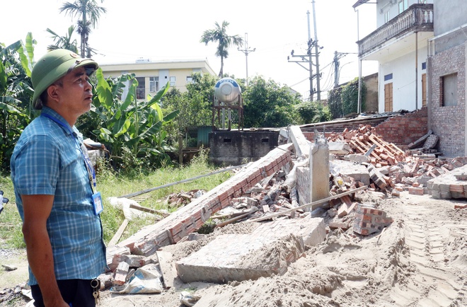 Xã Hòa Phú tăng cường quản lý đất đai, xử lý nghiêm vi phạm trật tự xây dựng trên địa bàn xã- Ảnh 2.