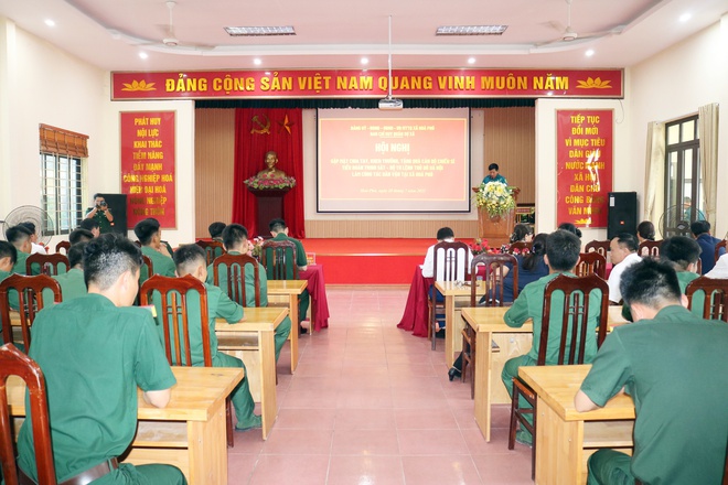 Hội nghị gặp mặt, chia tay, khen thưởng và tặng quà các chiến sĩ Tiểu đoàn Trinh sát 20 – Bộ Tư lệnh Thủ đô Hà Nội- Ảnh 1.