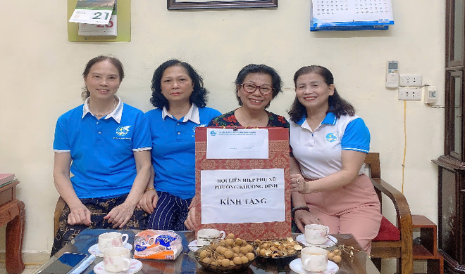 Chùm hoạt động tri ân của Mặt trận Tổ quốc và Hội Liên hiệp Phụ nữ phường Khương Đình nhân dịp kỷ niệm 78 năm Ngày Thương binh - Liệt sĩ- Ảnh 7.