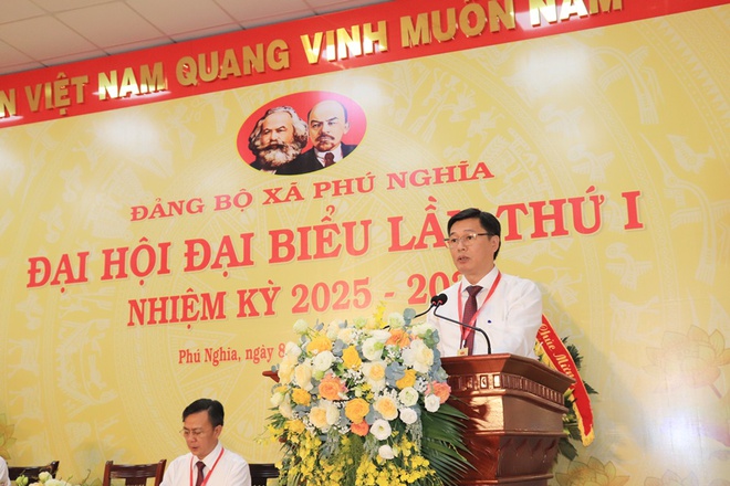 Một số hình ảnh tại Đại hội đại biểu Đảng bộ xã Phú Nghĩa lần thứ I, nhiệm kỳ 2025 - 2030- Ảnh 7.