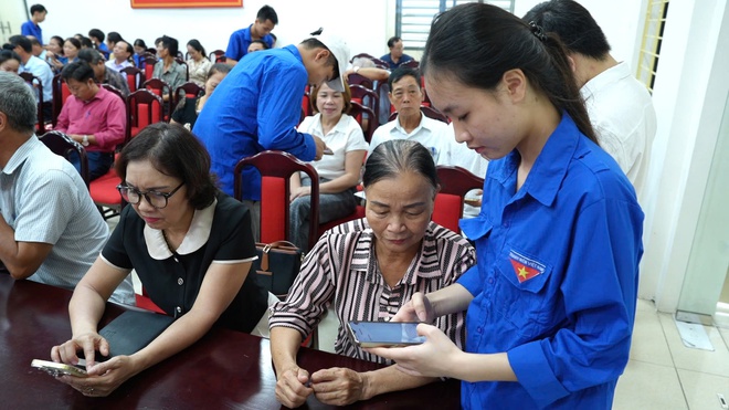 Xã Bình Minh tổ chức hội nghị phát động phong trào Bình dân học vụ số và công bố Quyết định thành lập các tổ chuyển đổi số cộng đồng- Ảnh 7.